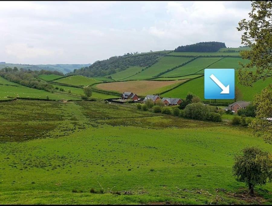 Idyllic 2 Bedroom Self-Contained Upsidedown Annexe Llandrindod Wells Εξωτερικό φωτογραφία